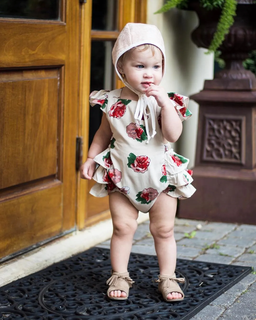 

2019 New Style Europe And America Girls Romper Infants Girls Summer Camisole out Clothes Floral Summer Crawling Clothes