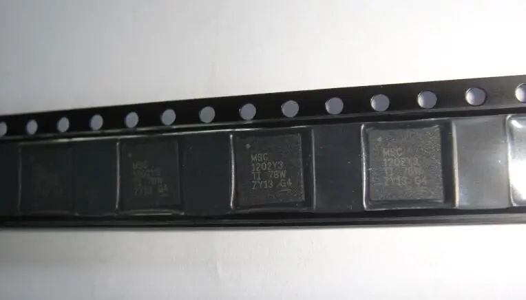 

15pcs/lot 1202Y3 MSC1202Y3 QFN
