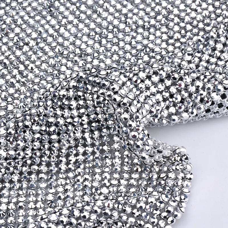 JUNAO-45-120cm-Black-Gold-Crystal-Mesh-Fabric-Rhinestone-Sheet-Aluminum-Metal-Trim-Resin-Crystal-Ribbon (4)