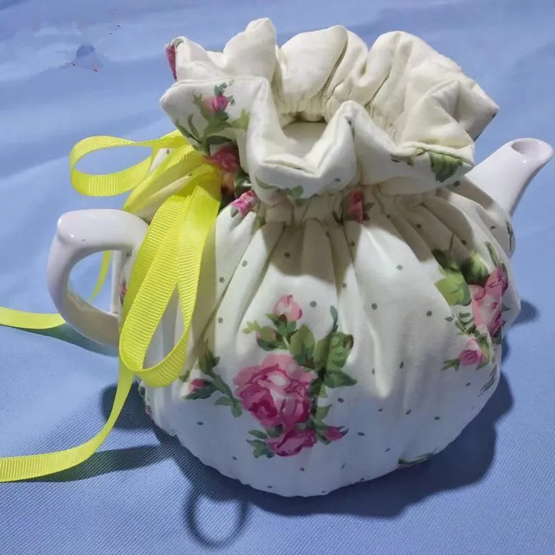 Korean Style Coffee Grid Printed Home Teapot Keep Warm Insulation Cover Cotton Quilted Teapot Dust-proof Cover