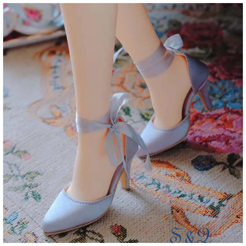 

BJD DD SD GR for 1/3 big female XAGA as SD16 DZ lace-up Silk high heels shoes rococo silk vintage Doll Accessories with socks