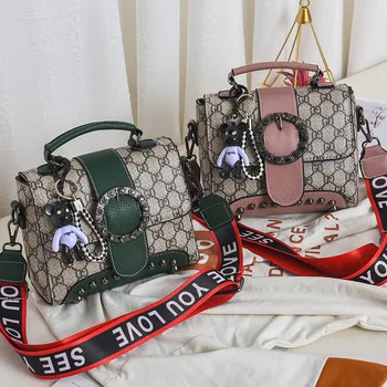 

Korean Style 2019 New Doll Shoulder Messenger Bag Korean Style Fashion Casual Women's Small Square Bag a Generation of Hair