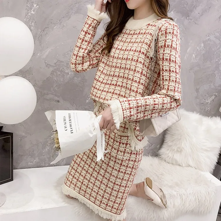 red plaid Шикарные женские зимние клетчатые вязаные костюмы Женский Повседневный свитер юбка наборы новые комплекты из двух предметов для женщин - Цвет: red plaid