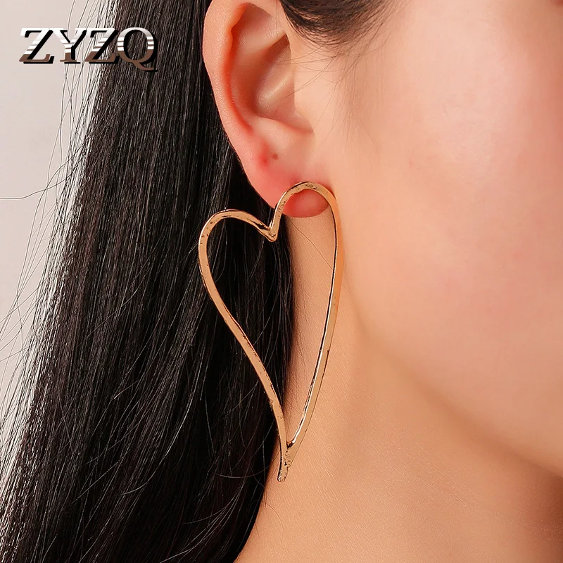 

ZYZQ Lovely Heart Shaped Stud Earrings For Girl Romantic Decoration Accessories Birthday Gift For Girlfriend Wholesale Lots&Bulk