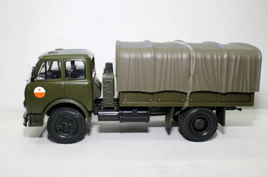 Z 500B Специальное предложение международная торговля 1:43 Россия бывший СССР М Z500 1980 классическая модель грузовика Коллекционная модель из сплава - Цвет: Z 500B