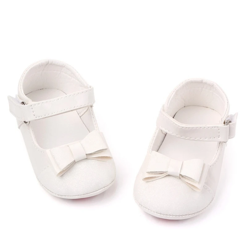 Для маленьких девочек обувь прекрасная Bowknot из искусственной кожи; 2 цвета; нескользящие сникерсы на мягкой подошве для детей ясельного возраста; для детей 0-12 месяцев
