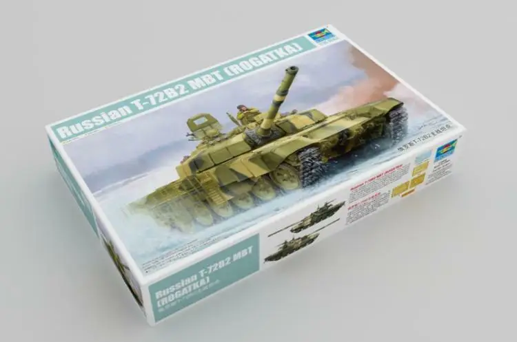 

Trumpeter Model Kit 09507 1/35 Scale Russian T-72B2 MBT (ROGATKA) Assembly Tank