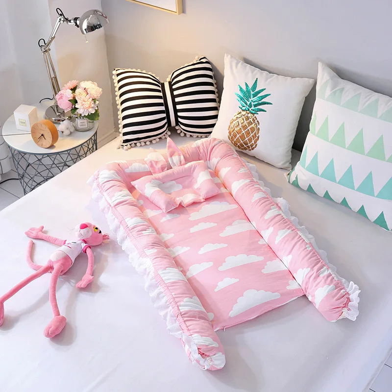 Portable Crib Baby Nest Bed Folding Newborns Cots Nursery Sleep Nest with Pillow Infant Cradle Baby Bassinet Bed Carry Cot