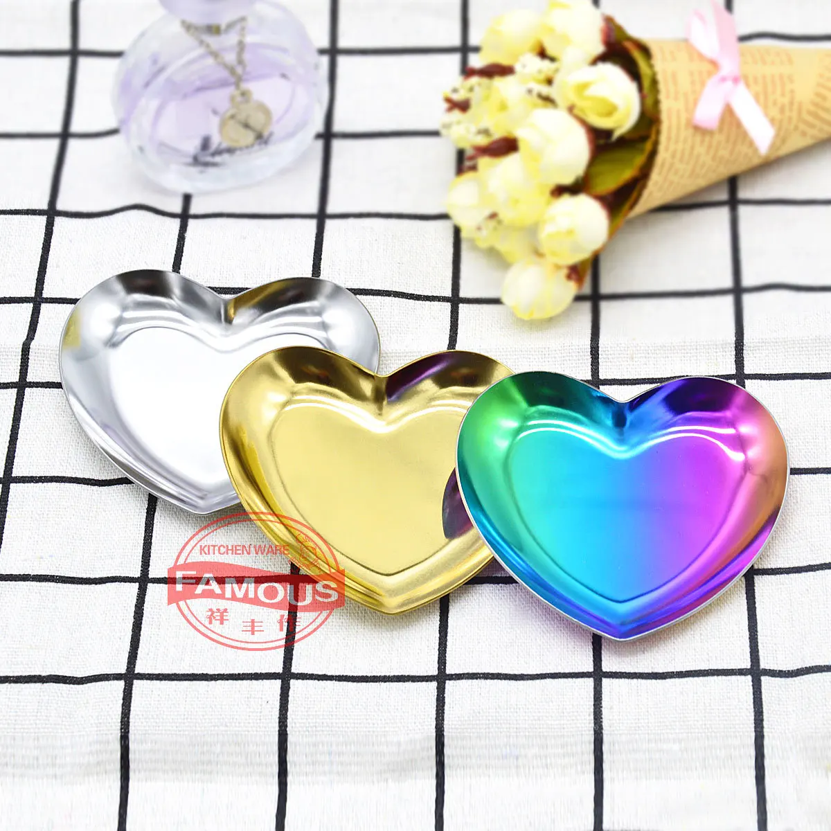 INS Nordic Metal Storage Dish Stainless Steel Heart Shape Jewelry Tray Simple Jewelry Cake Storage Dish