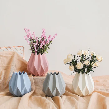 

Europe Diamond Porcelain Vase Modern Fashion Ceramic Flower Vase Room Study Hallway Home Desktop Table Decoration Wedding J