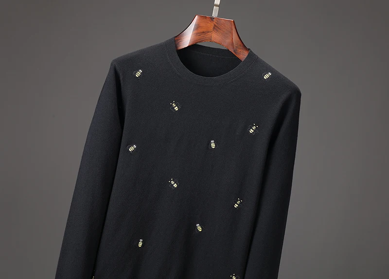 Новинка, мужской свитер с вышивкой пчелы, Модный черный свитер для отдыха, круглый вырез, длинный рукав, Молодежный пуловер на осень и зиму