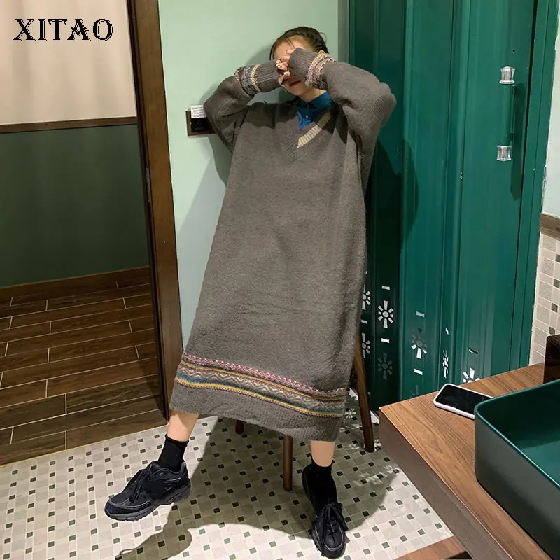 XITAO вязаное винтажное платье размера плюс Модное Новое зимнее Элегантное маленькое свободное плиссированное платье в полоску DMY1883