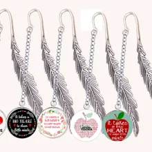 Подарок для учителя Тетрадь Закладка для книги с подвеской для чтения книг для подарки для учителей он принимает большое сердце, чтобы научить маленькие мысли