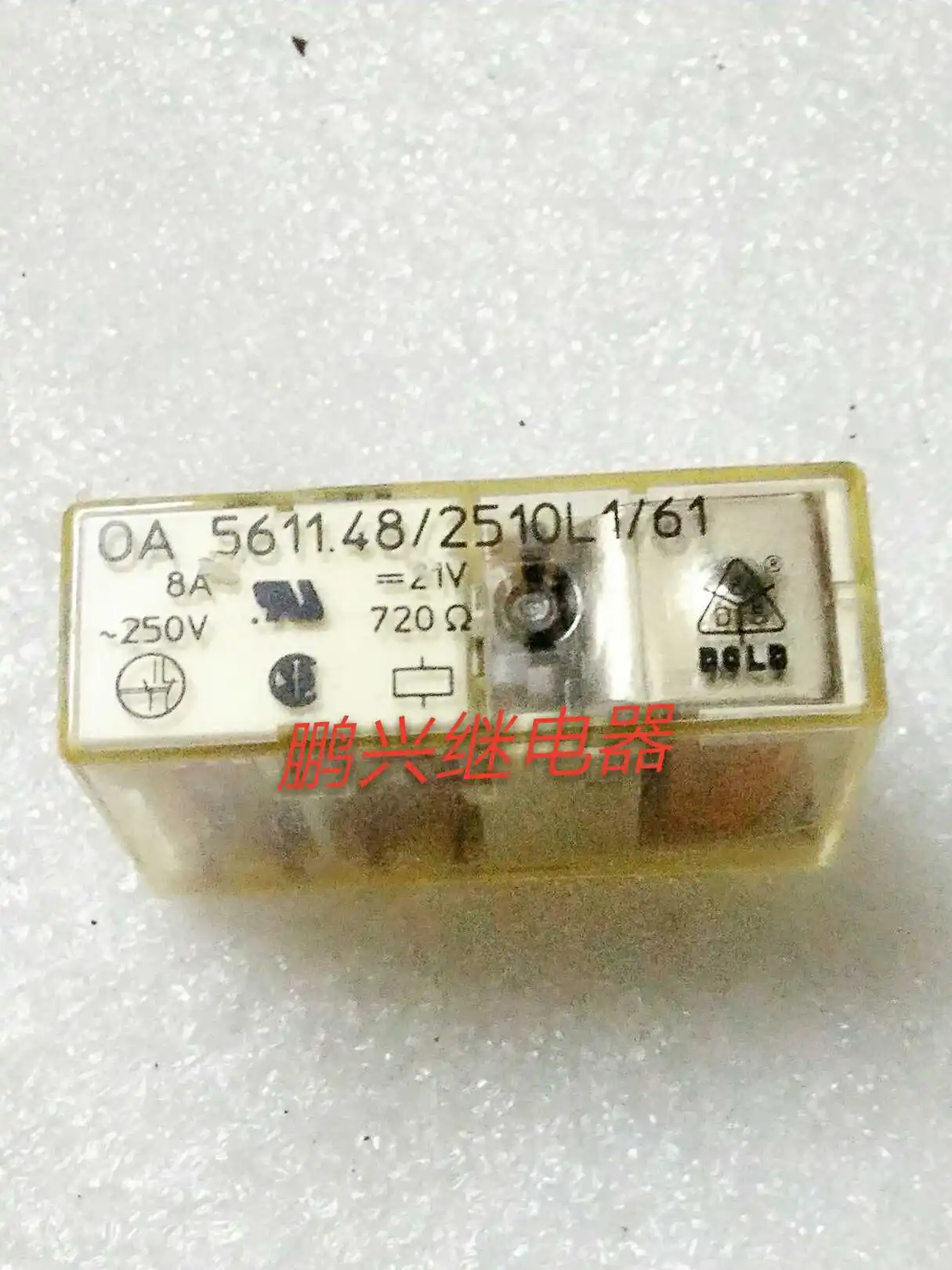 

Free Shipping 10PCS/LOT OA 5611.48/2510L1/61 21V Germany Safety Relay 720 8A