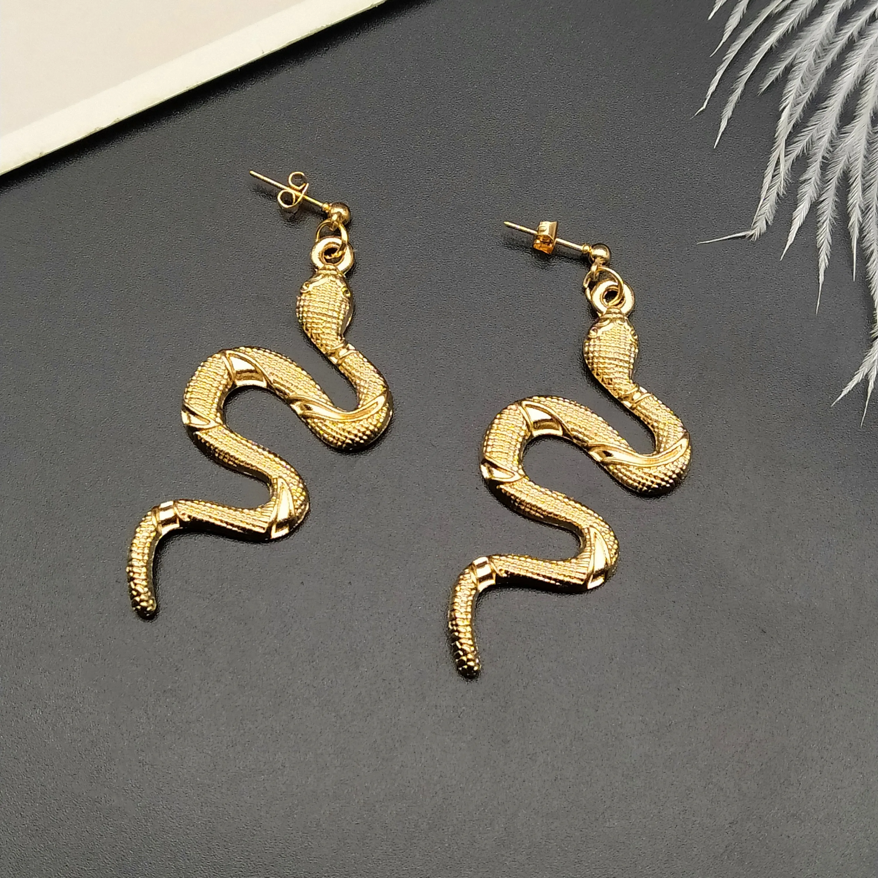 Dangle Earrings Vintage Snake Shape Retro Drop Earrings Women Girl Animal Earring Jewelry