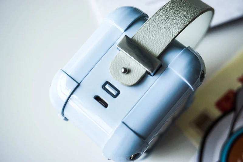 12204618-31b4debfea96c8b6