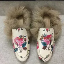 Обувь; женская кожаная обувь на плоской подошве; Вьетнамки с натуральным мехом; женские слинбэки; Уличная обувь; Высококачественная Брендовая обувь; модные шлепанцы с мехом