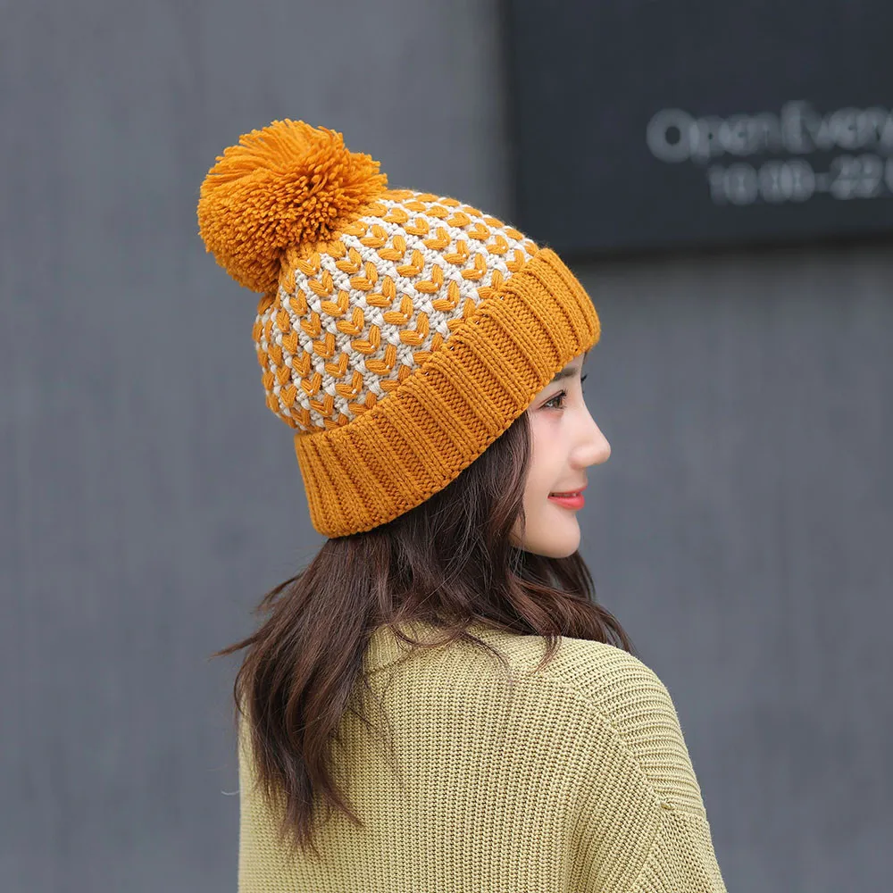 Зимние женские вязаные шапки с вышивкой в виде сердца, теплые шерстяные шапки с помпонами, кашемировые вязаные шапки высокого качества, повседневные уличные шапки