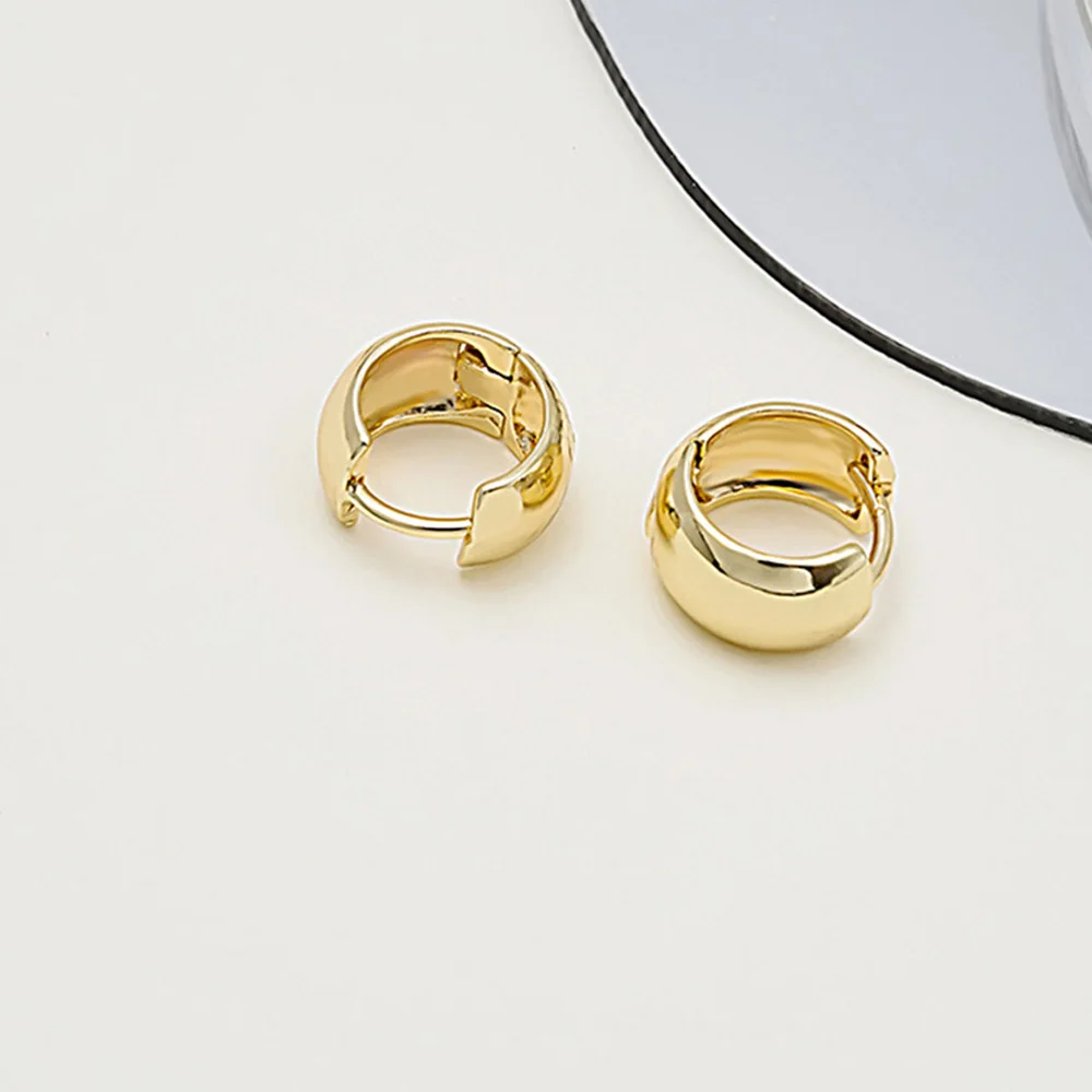 Simple Metal Jewelry Cute Round Hoop Earrings For Women Geometric Circle Earings Female Small Huggie Party Gift | Украшения и