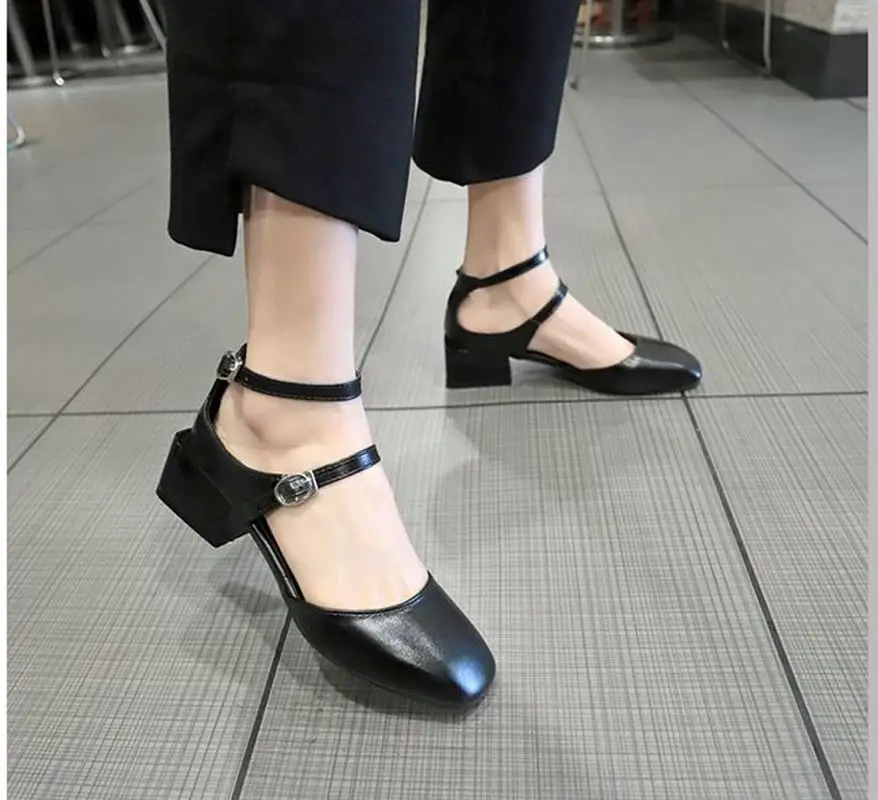 

Spring 2020 Women's Heel Shoes Personality Ankle Buckle Fashion Sexy Elegant Temperament office banquet women's shoes U22-75