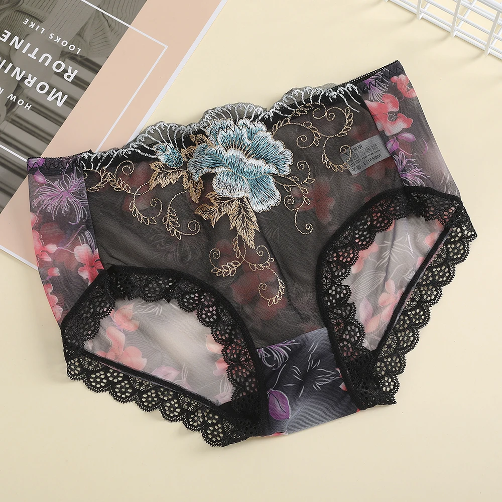 Transparent Panties Sexy Seductive Lace Flowers Low-rise Ladies Panties  Marks Hip Lift Briefs