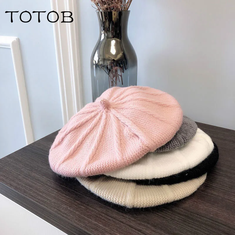 

Beret female autumn and winter Korean version of Japanese octagon casual wild ins knitted hat art retro net red painter hat
