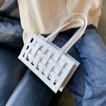 

small Soft leather chain baguette High quality designer Handbags and purse women High quality Leather shoulder crossbody bag