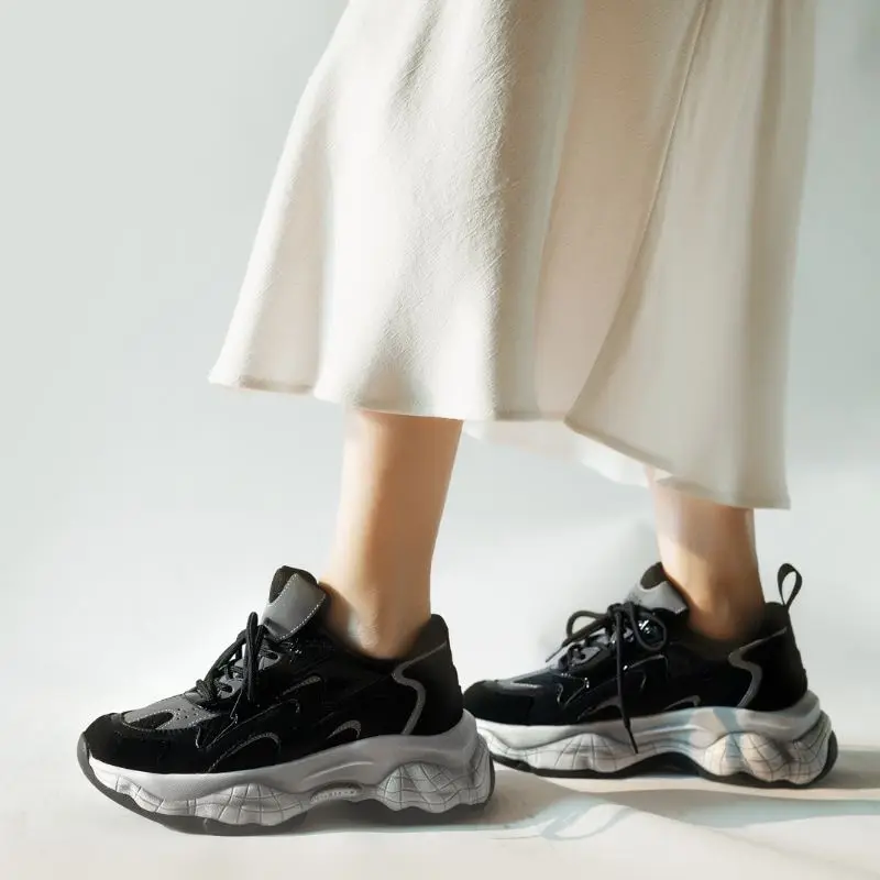 Taoffen/женские черно-белые кроссовки с перекрестными ремешками; популярная модная обувь в западном стиле; Роскошные брендовые кроссовки; обувь; Размеры 35-40