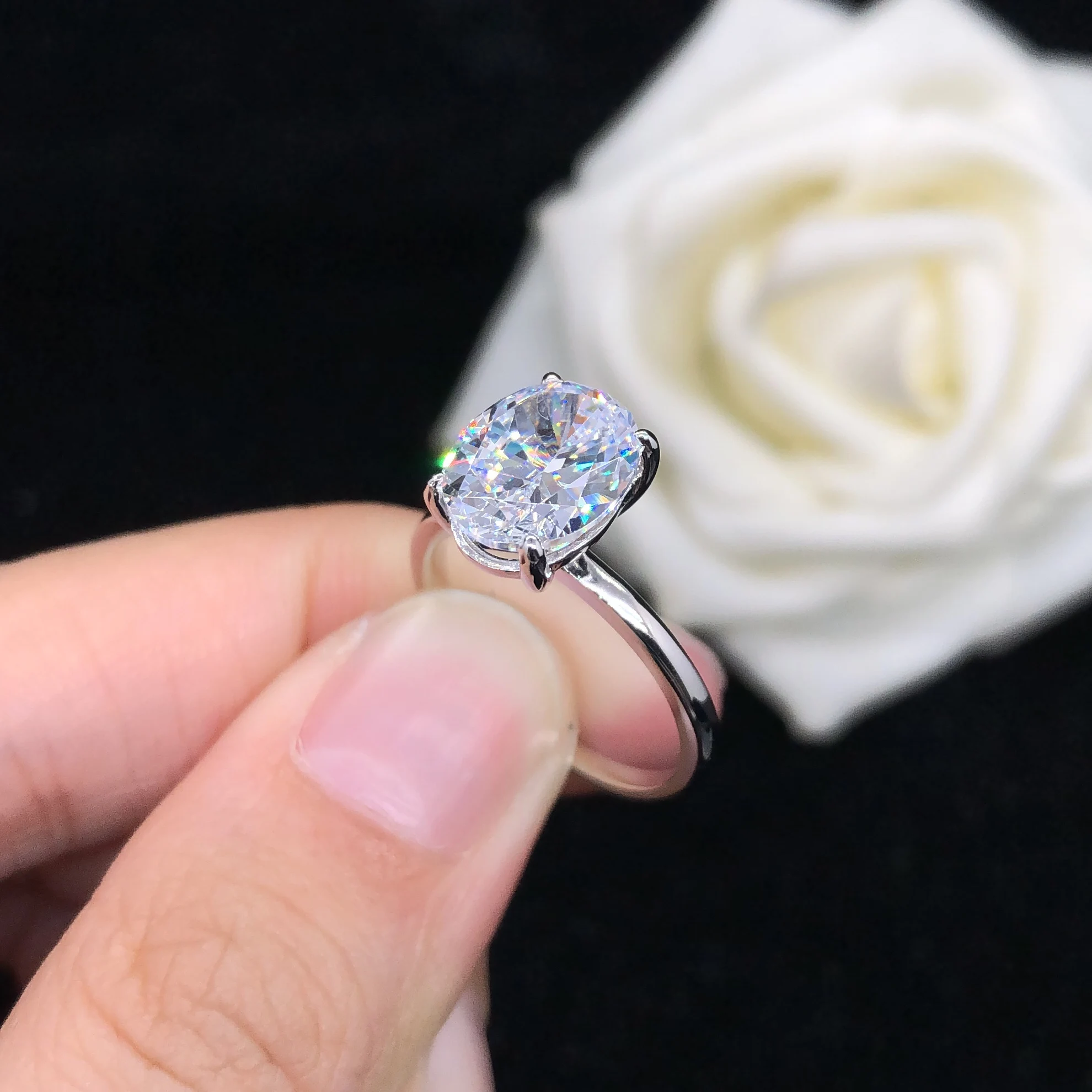 

Fantastic 3Ct Oval Cut Diamond Women Ring AU750 Solid 18K 750 White Gold Ring Fine Jewelry 153r