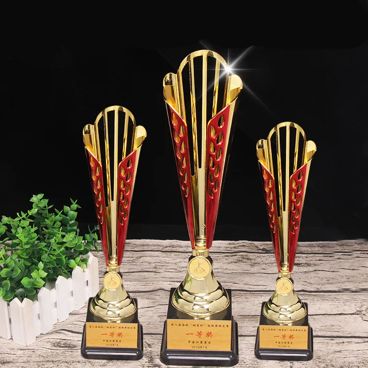 

Factory Direct Selling Plastic Award Creative Cool Daci Cup Plastic Trophy Wholesale Customizable Logo for Making Wholesale