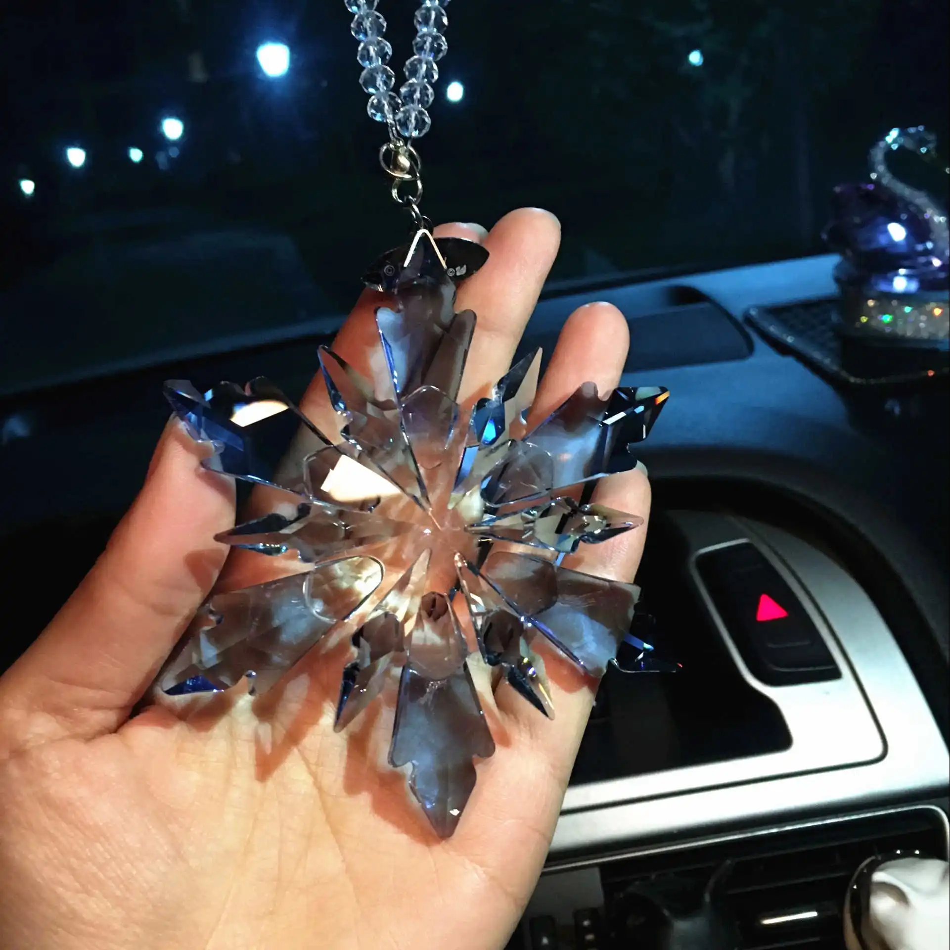Автомобильное подвесное зеркало, автомобильное подвесное, снежный край, синяя Снежинка, Хрустальный колокольчик, норка, украшение для автомобиля, подарок