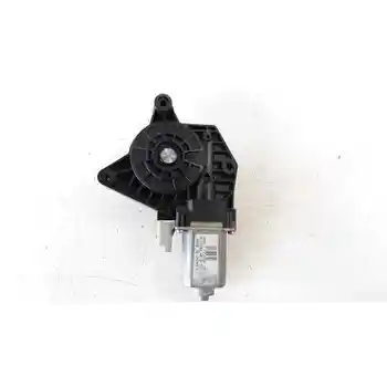 

140517C22008 WINDOW MOTOR FRONT RIGHT Nissan PULSAR (C13)