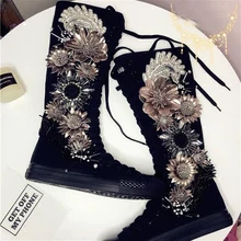 Женская обувь; женские ботинки; ботинки до середины икры на плоской подошве; модная парусиновая обувь с бусинами; Новинка года; сезон осень; со стразами; Цвет Черный; для похудения; X92