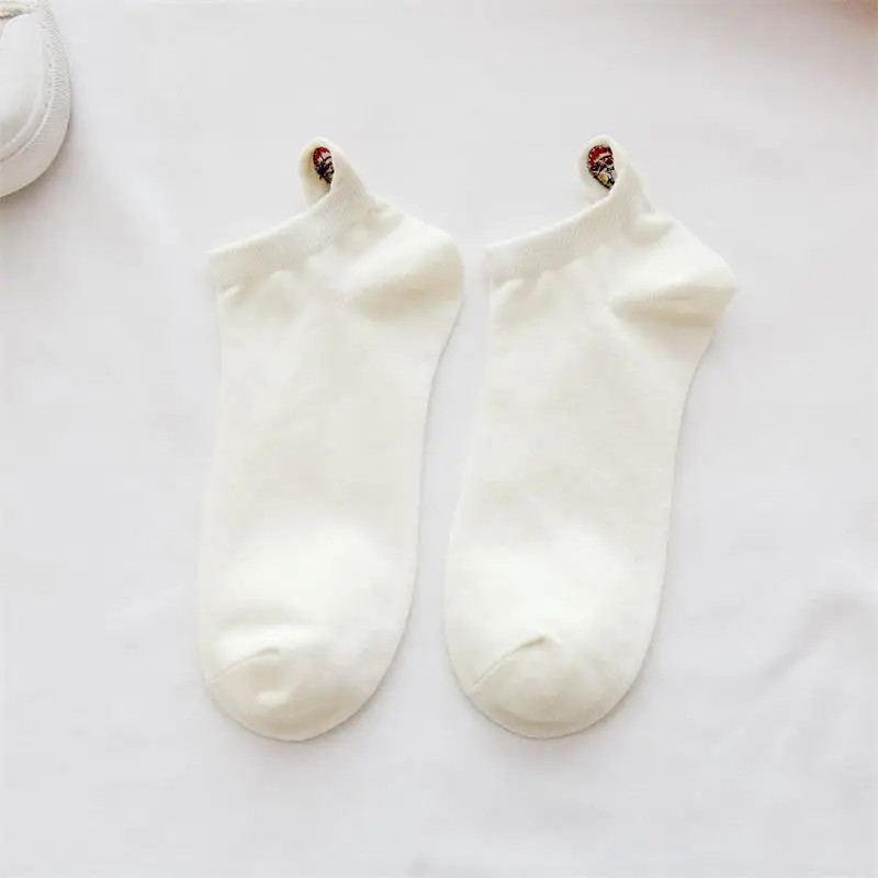 1 пара летних носков с вышитым смайликом, носки-лодочки для влюбленных с героями мультфильмов забавные Женские носочки/мужские - Цвет: Белый