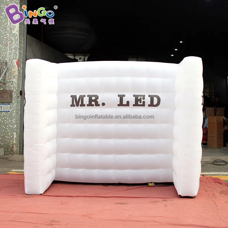 Custom made 2.5x1x2 Meters LED Inflatable Wall / Inflatable Wall Divider Toy Tents 3