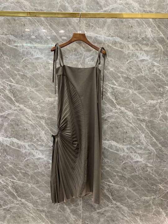

Early Autumn 2019 New Women's Show Shoulder Side Irregularly Knotted Decorative Sling Dress 727