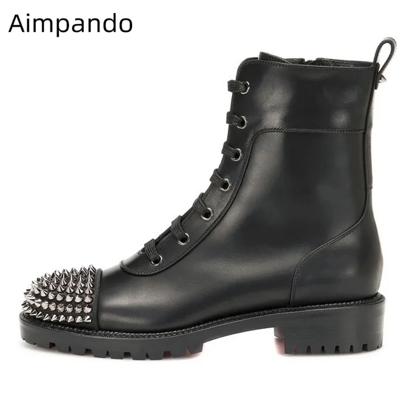 

Genuien Leather Martin Boots Woman Round Toe Decor Silver Rivets Botas Square Heel Side Zip Bottes 2020 Chic Retro Boots Woman