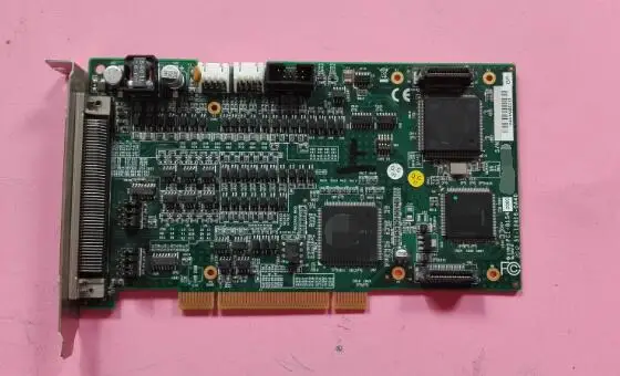 OK PCI-8154 4-осевой контроллер движения