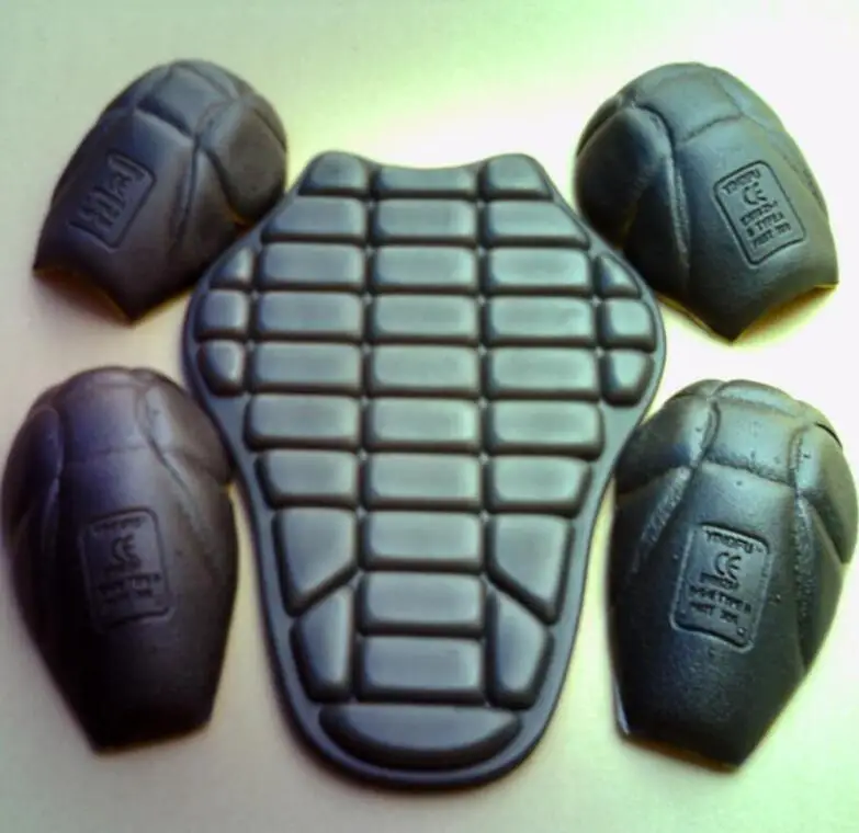 Motorcycle protective gear racing clothes built-in / riding anti-fall / off-road protective gear 5 pieces built-in protection