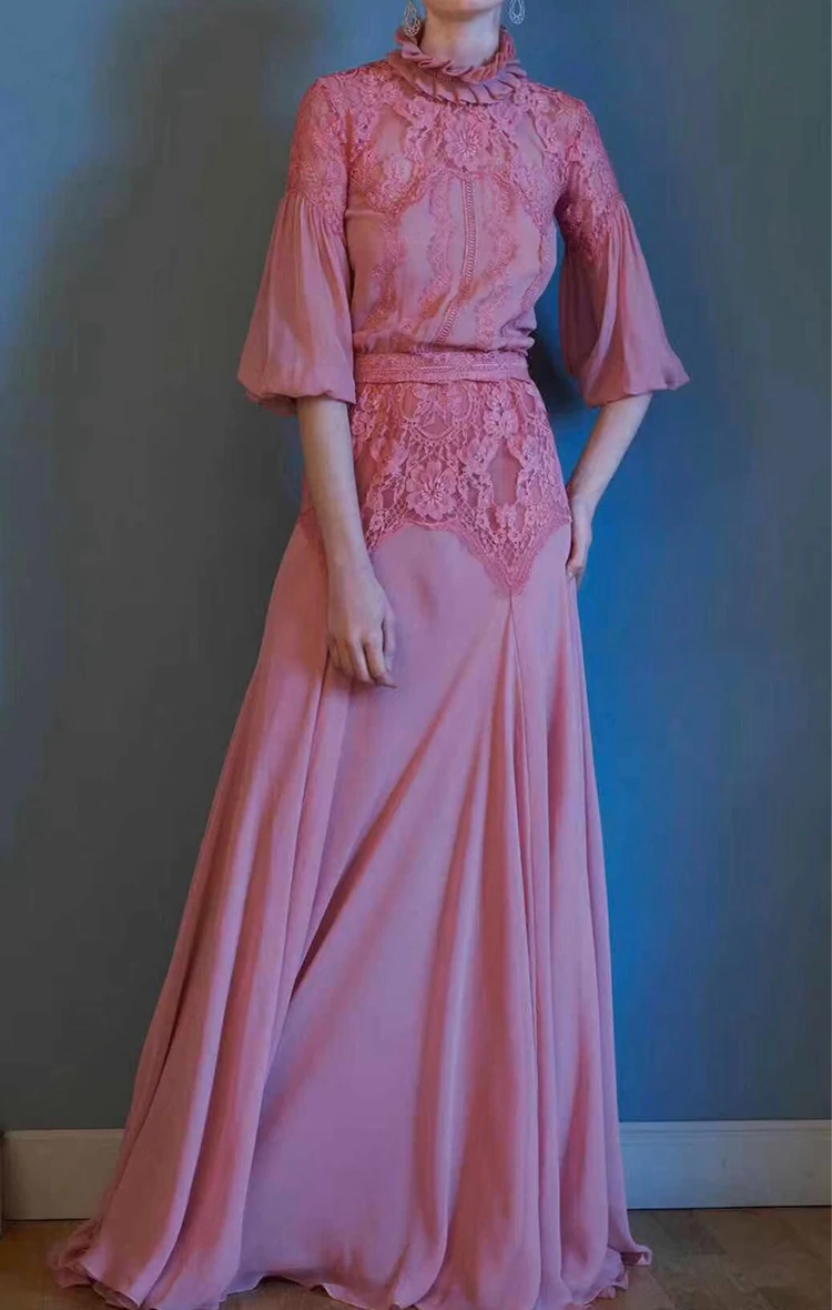 13204809303_909190267