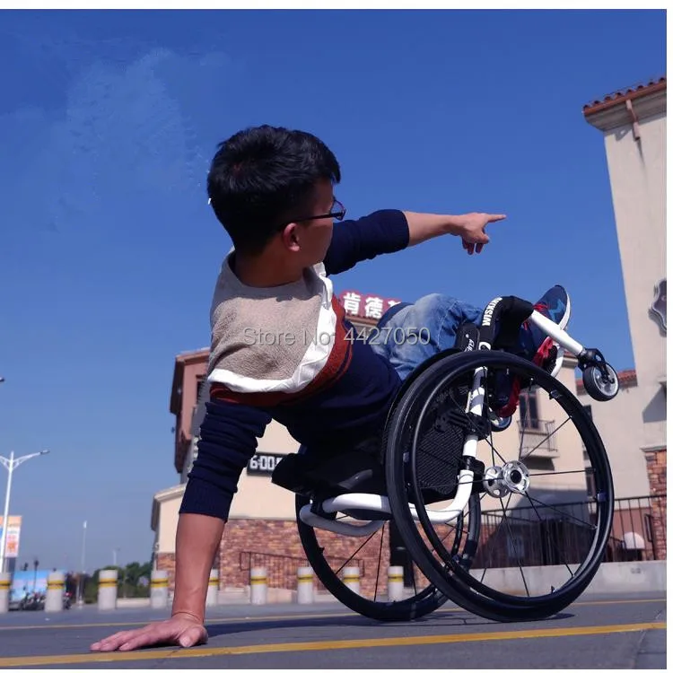 Стул для инвалидов гибкий модный спортивный/ручная инвалидная коляска