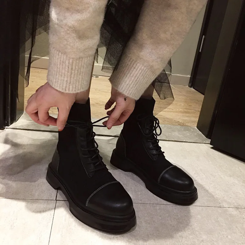 

BELLECOM 2019Ddav229 -1 Ddavm229 -2 Martin Boots Woman England Wind Handsome Joker Boots Short Boots Single Boots