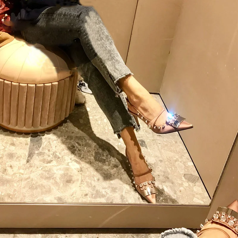 Женские босоножки 2019 модные туфли на высоком каблуке с петлей пятке острый носок