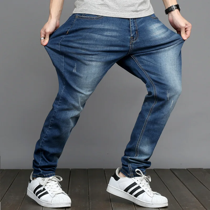 2020 Jeans Men's Elastic Straight Large Size 48 Men's Simple Style Black Blue Stretch Denim Pants Big Men Plus Size 5XL 6XL 7XL