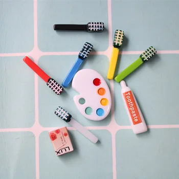 

20Pcs/lot Simulation Micro Landscape Ornaments Mini Toothpaste Toothbrush Soap Resin Cabochon Decoration Craft DIY Scrapbooking