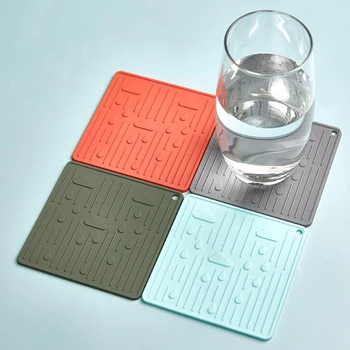 

PVC Coaster Cup Mat Set Colorful Insulation Pad Striped Clouds Pattern Soft Waterproof Four-color Set Home Decoration 4pcs