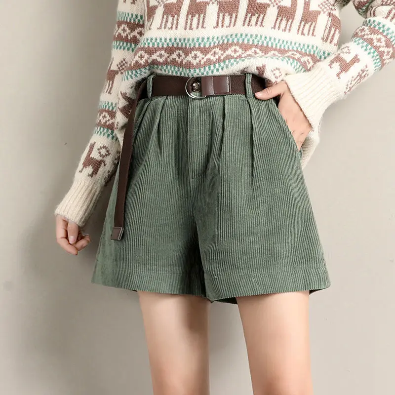 green shorts Вельветовые шорты размера плюс 3XL, Женские винтажные свободные шорты, женские сексуальные шорты с высокой талией, вельветовые широкие женские шорты C6074 - Цвет: green shorts