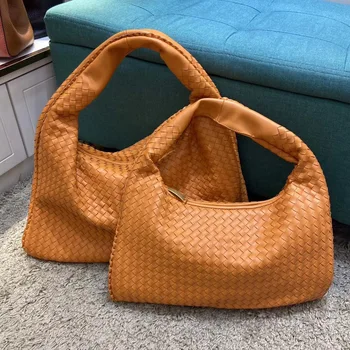 

New Lady's Soft Genuine Cowhide Woven Croissant Handbag Large Capacity Pleated Dumpling Bag Shoulder Diagonal Straddle Women Bag