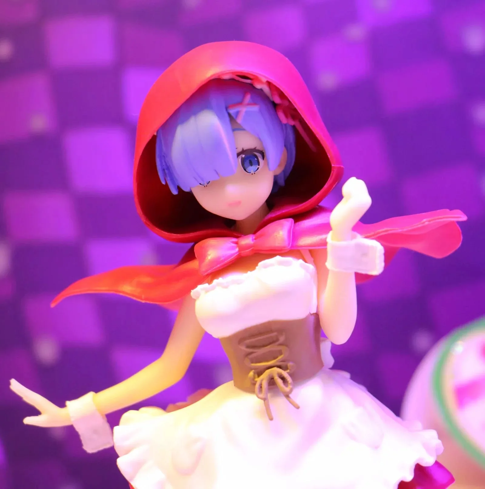 different world life rem ram little red riding hood boxed garage