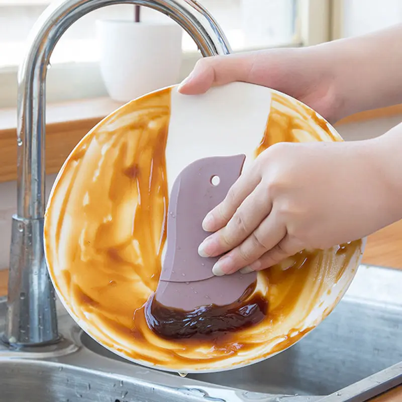 1pc Cute Cartoon Soft Scraper Kitchen Baking Tool Multi-function Oil Plate Scraping Cleaning U3 | Дом и сад